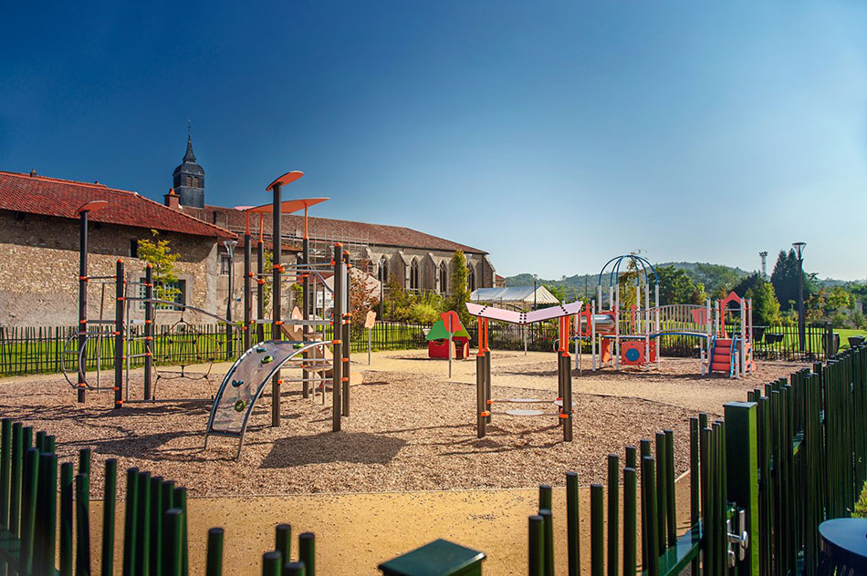 Photo 4 – un parc de jeux pour enfants créé par un paysagiste